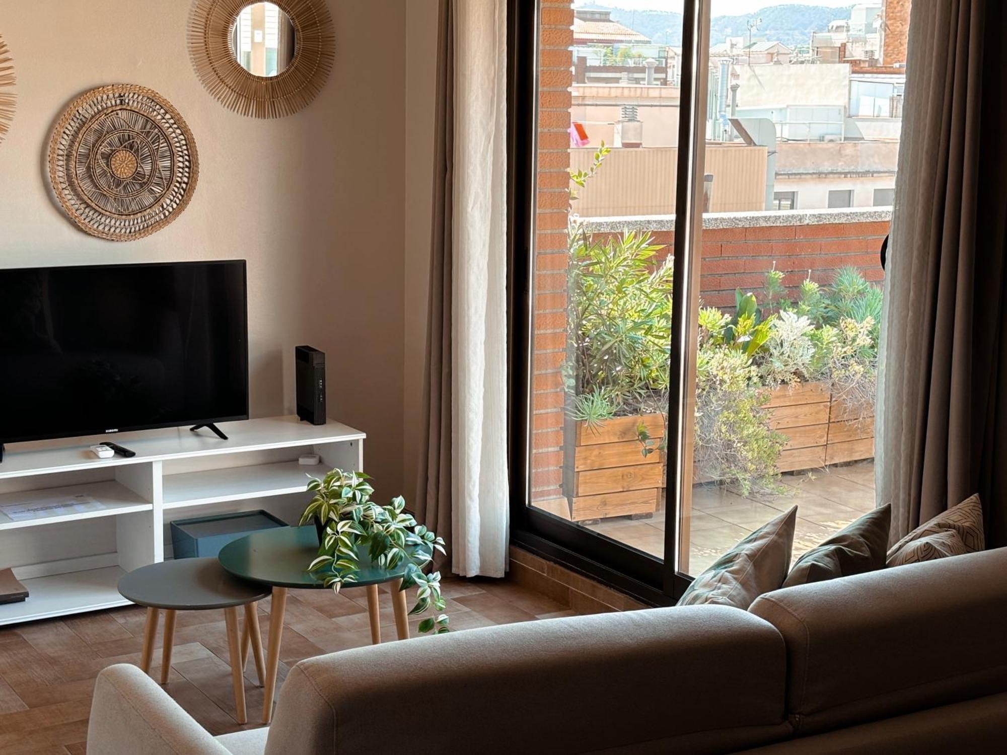 Апартаменты Casa Cosi - Industria Барселона Экстерьер фото
